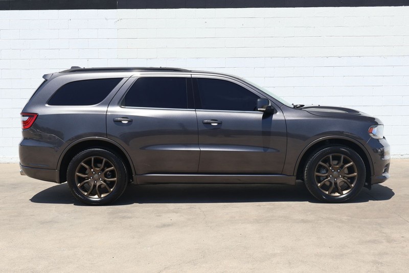 Dodge Durango Vehicle Full-screen Gallery Image 04