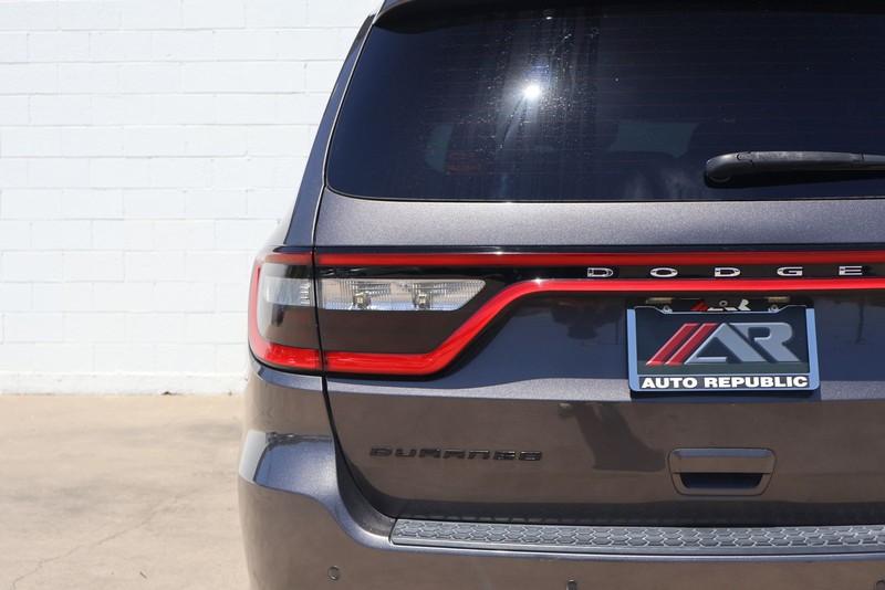 Dodge Durango Vehicle Full-screen Gallery Image 07