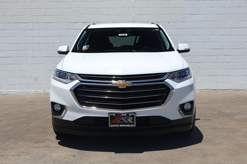 Chevrolet Traverse Vehicle Full-screen Gallery Image 02