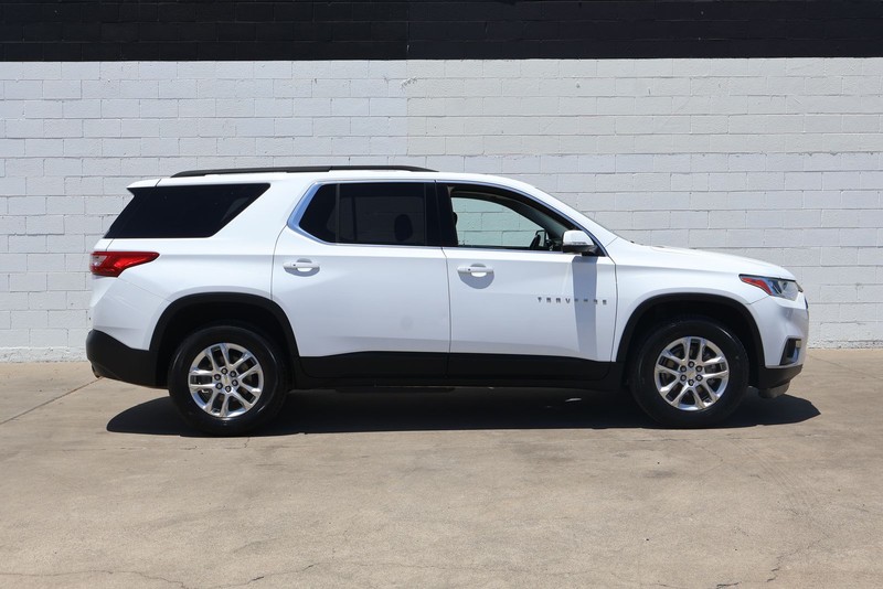 Chevrolet Traverse Vehicle Full-screen Gallery Image 04