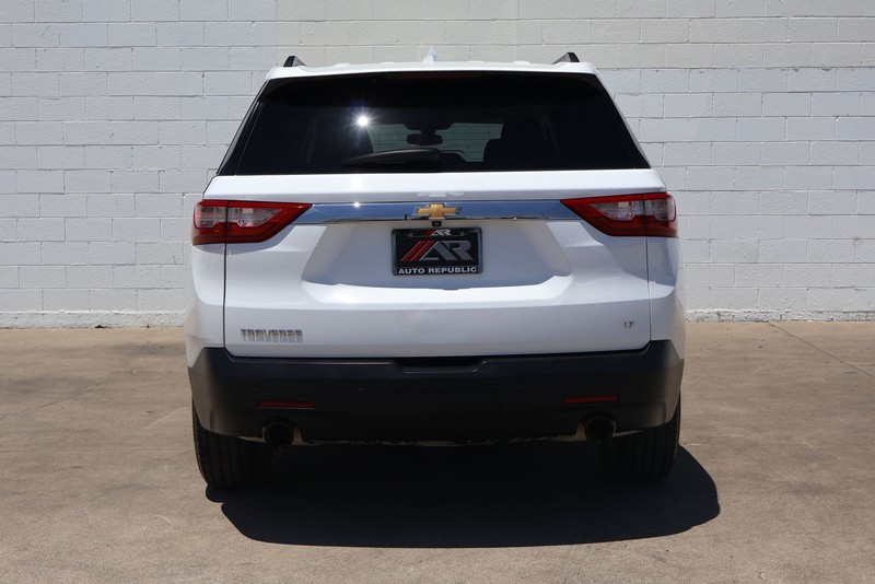 Chevrolet Traverse Vehicle Full-screen Gallery Image 06