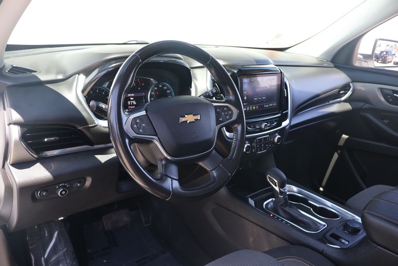 Chevrolet Traverse Vehicle Full-screen Gallery Image 15