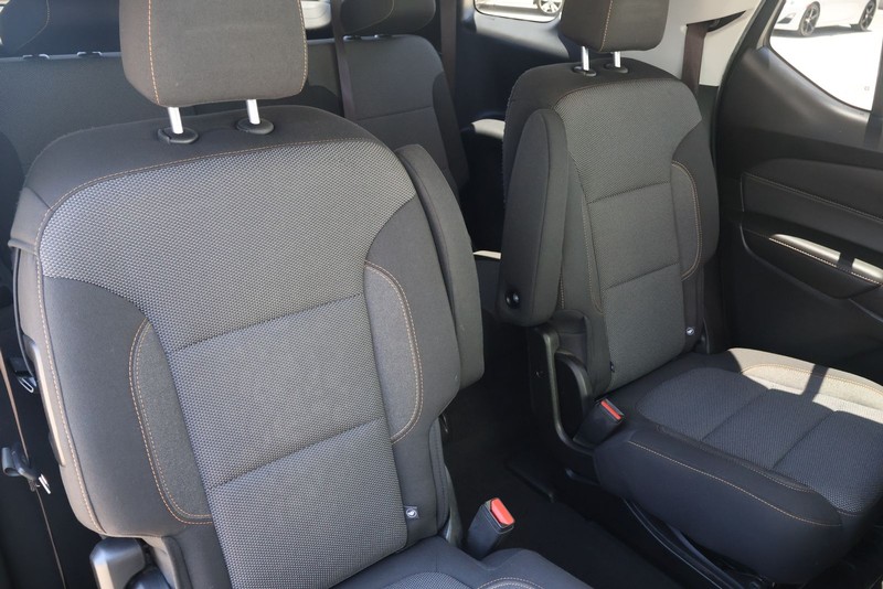 Chevrolet Traverse Vehicle Full-screen Gallery Image 20