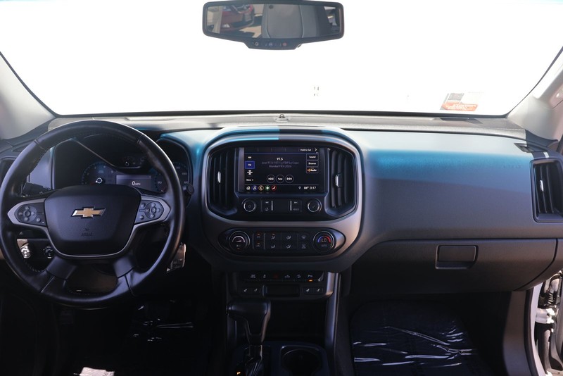 Chevrolet Colorado Vehicle Full-screen Gallery Image 26
