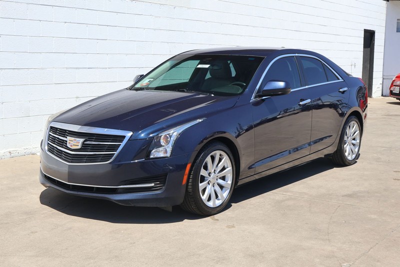 Cadillac ATS Sedan Vehicle Full-screen Gallery Image 11