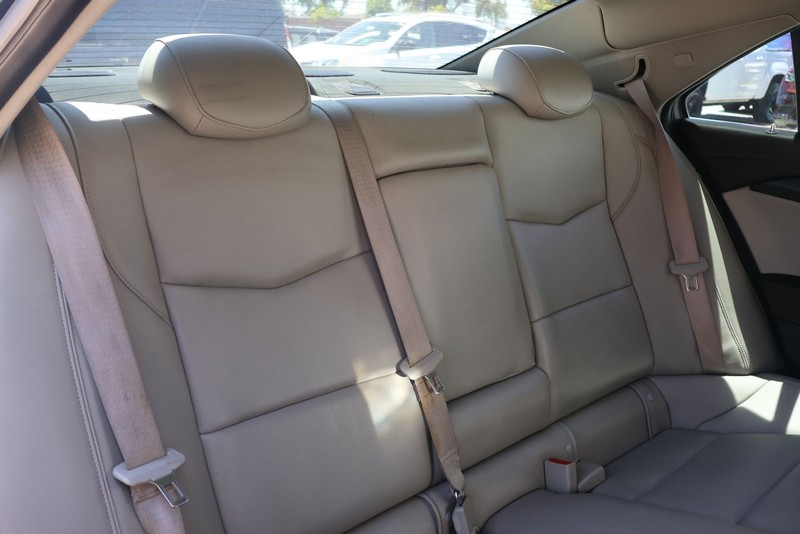 Cadillac ATS Sedan Vehicle Full-screen Gallery Image 20