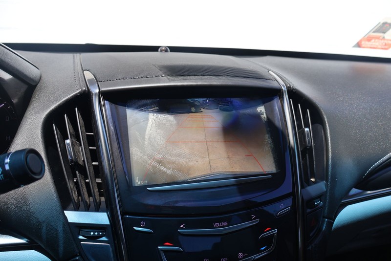 Cadillac ATS Sedan Vehicle Full-screen Gallery Image 26