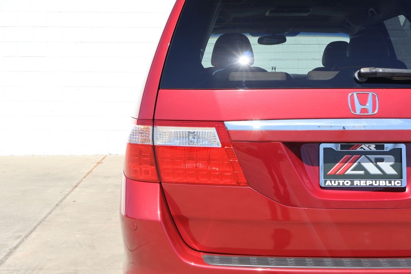 Honda Odyssey Vehicle Full-screen Gallery Image 07