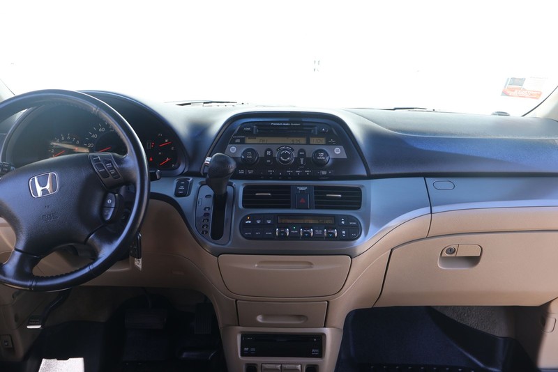 Honda Odyssey Vehicle Full-screen Gallery Image 30