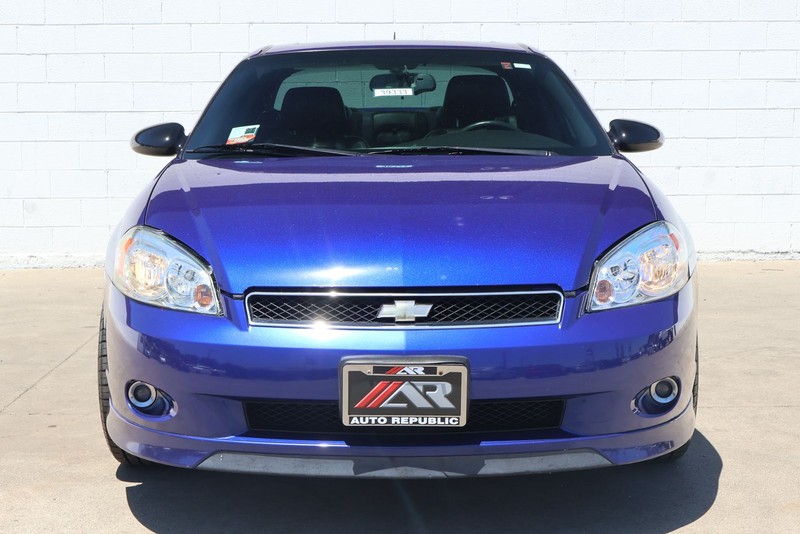 Chevrolet Monte Carlo Vehicle Full-screen Gallery Image 02