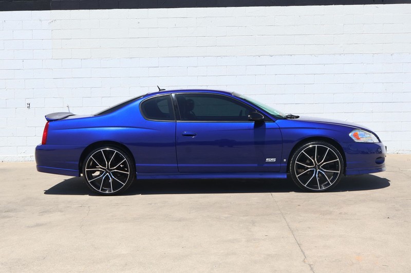 Chevrolet Monte Carlo Vehicle Full-screen Gallery Image 04