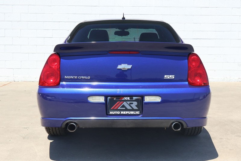 Chevrolet Monte Carlo Vehicle Full-screen Gallery Image 06