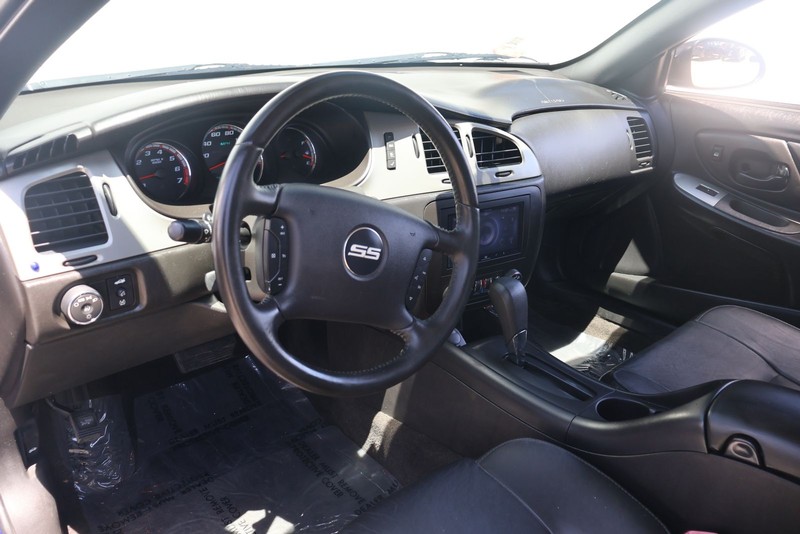 Chevrolet Monte Carlo Vehicle Full-screen Gallery Image 15