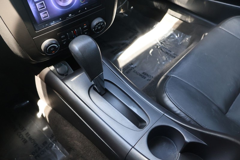 Chevrolet Monte Carlo Vehicle Full-screen Gallery Image 27
