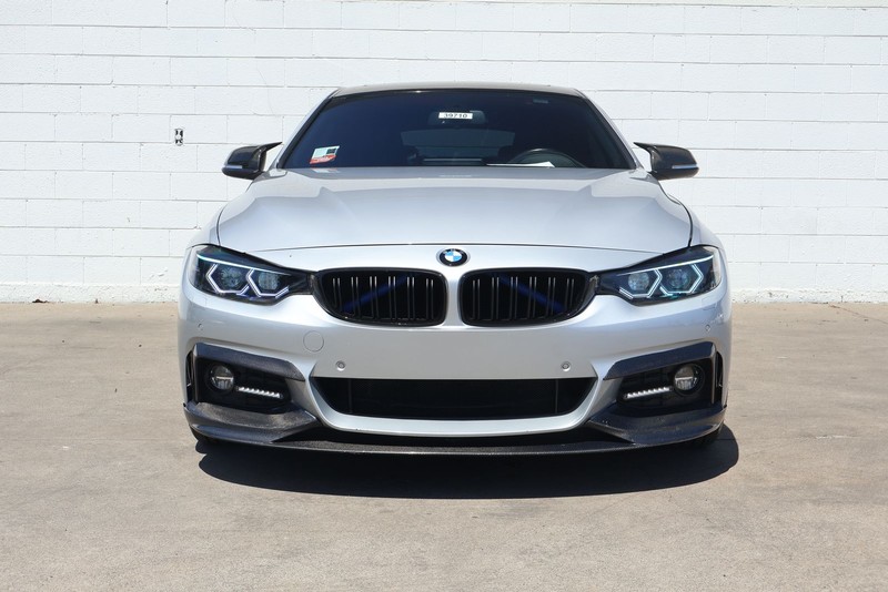 BMW 430i Gran Coupe Vehicle Full-screen Gallery Image 02