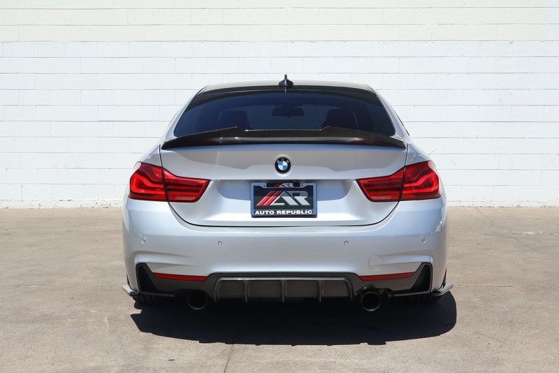 BMW 430i Gran Coupe Vehicle Full-screen Gallery Image 06