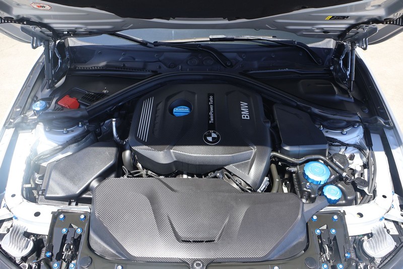 BMW 430i Gran Coupe Vehicle Full-screen Gallery Image 13
