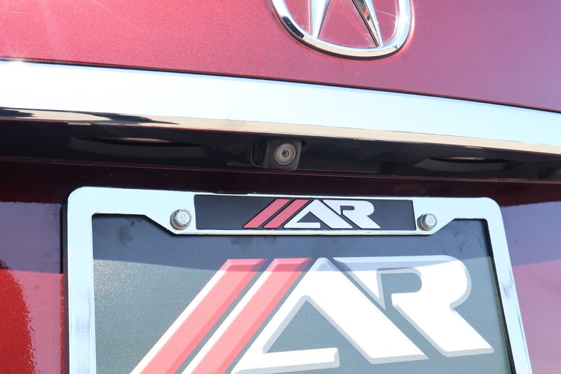 Acura RDX Vehicle Full-screen Gallery Image 08