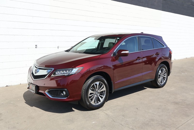 Acura RDX Vehicle Full-screen Gallery Image 13