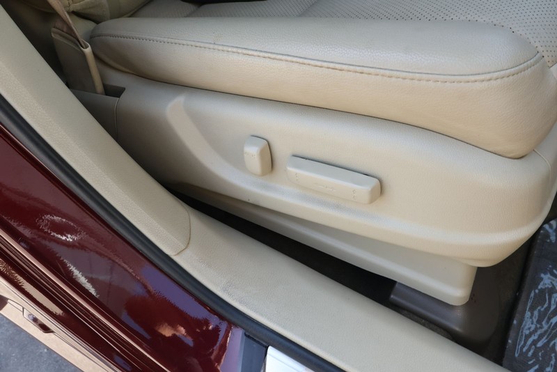 Acura RDX Vehicle Full-screen Gallery Image 27