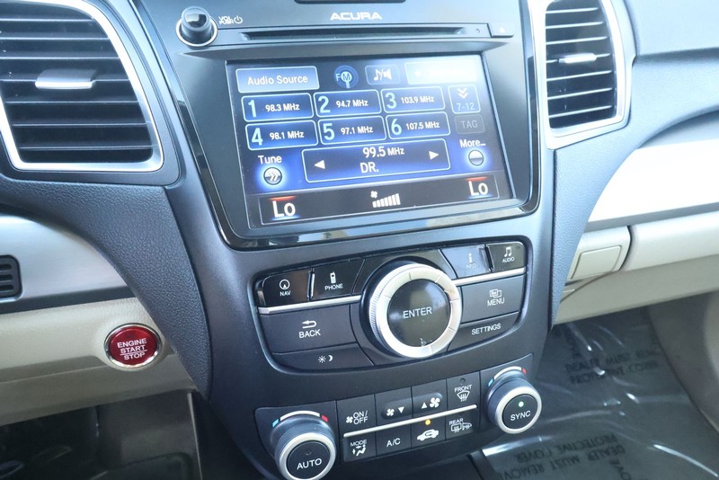 Acura RDX Vehicle Full-screen Gallery Image 37
