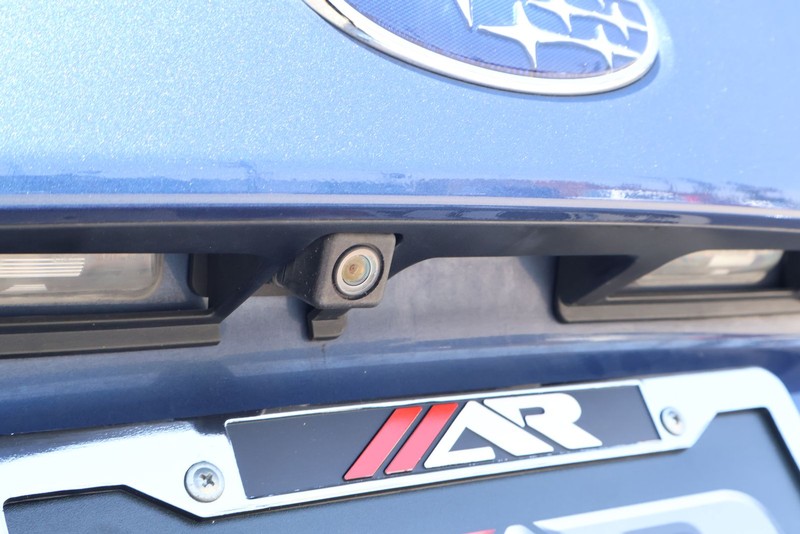 Subaru Outback Vehicle Full-screen Gallery Image 08