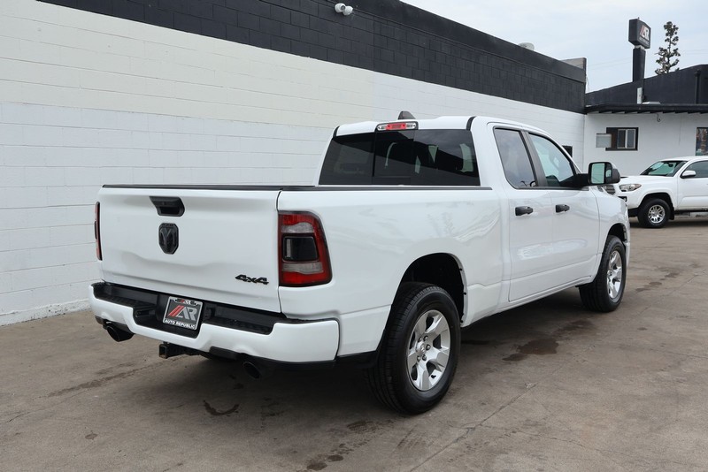 Ram 1500 Vehicle Full-screen Gallery Image 05
