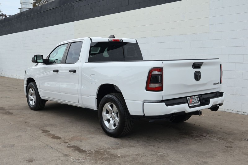Ram 1500 Vehicle Full-screen Gallery Image 10