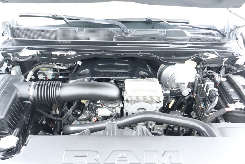 Ram 1500 Vehicle Full-screen Gallery Image 15