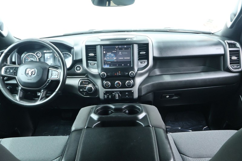 Ram 1500 Vehicle Full-screen Gallery Image 25