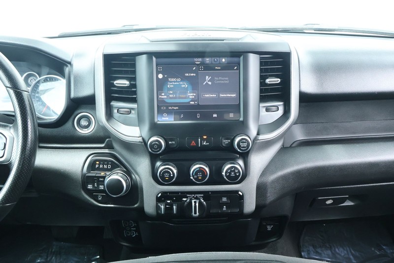 Ram 1500 Vehicle Full-screen Gallery Image 29