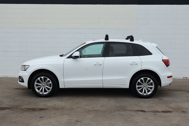 Audi Q5 Vehicle Full-screen Gallery Image 13