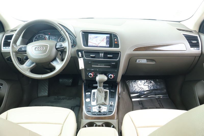 Audi Q5 Vehicle Full-screen Gallery Image 28