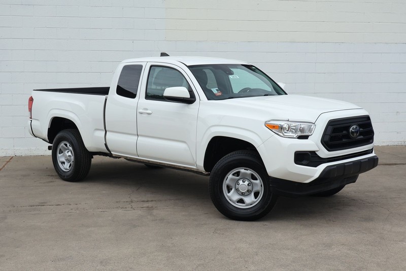 Toyota Tacoma Vehicle Full-screen Gallery Image 02