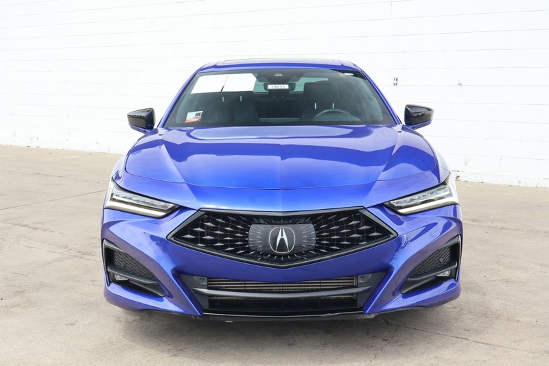 Acura TLX Vehicle Full-screen Gallery Image 02