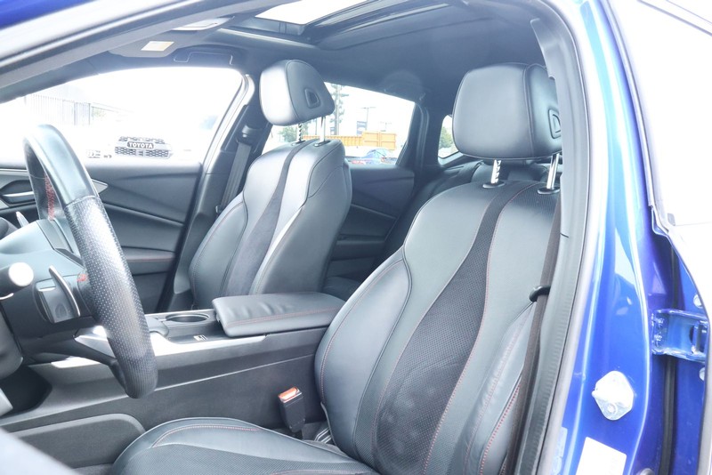 Acura TLX Vehicle Full-screen Gallery Image 21