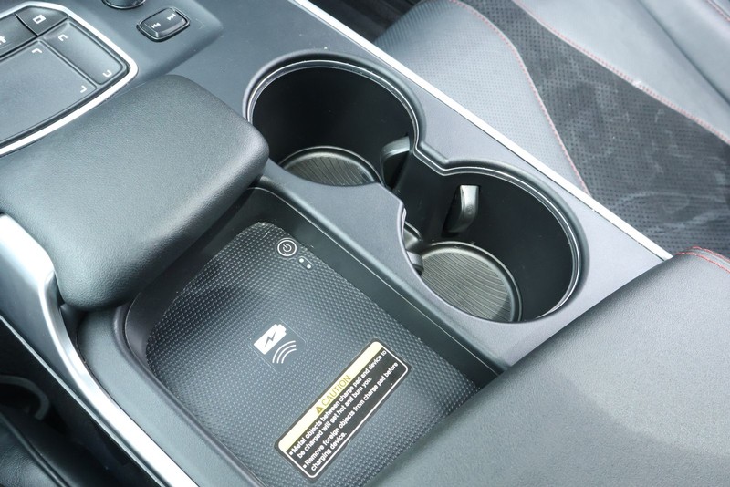 Acura TLX Vehicle Full-screen Gallery Image 35