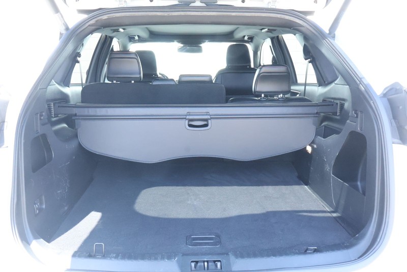Ford Edge Vehicle Full-screen Gallery Image 09