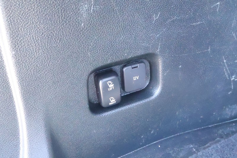 Ford Edge Vehicle Full-screen Gallery Image 10