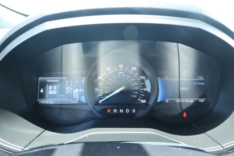 Ford Edge Vehicle Full-screen Gallery Image 30
