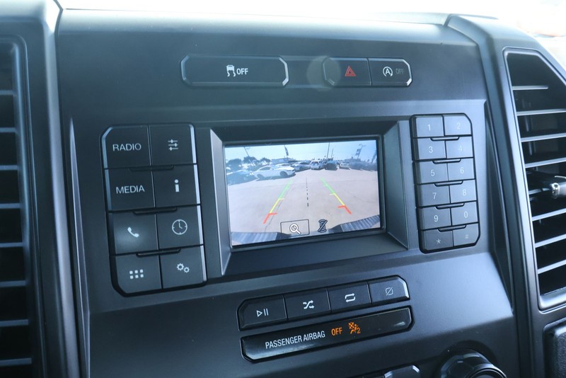 Ford F-150 Vehicle Full-screen Gallery Image 28