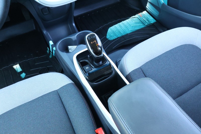 Chevrolet Bolt EV Vehicle Full-screen Gallery Image 26