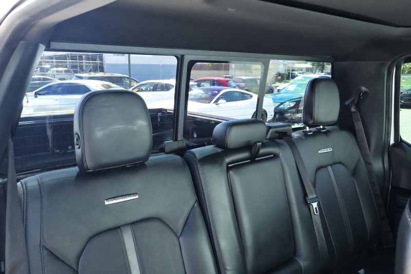 Ford F-150 Vehicle Full-screen Gallery Image 28