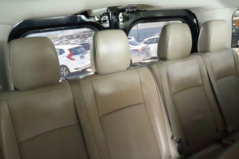 Nissan NVP Vehicle Full-screen Gallery Image 25