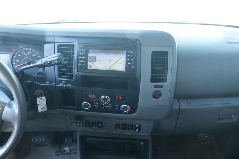 Nissan NVP Vehicle Full-screen Gallery Image 29