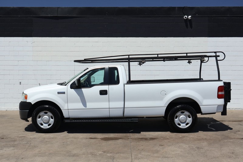 Ford F-150 Vehicle Full-screen Gallery Image 10