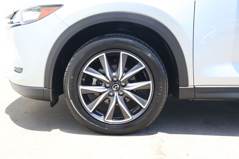 Mazda CX-5 Vehicle Full-screen Gallery Image 14