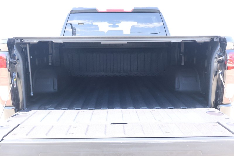 GMC Sierra 1500 Vehicle Full-screen Gallery Image 09