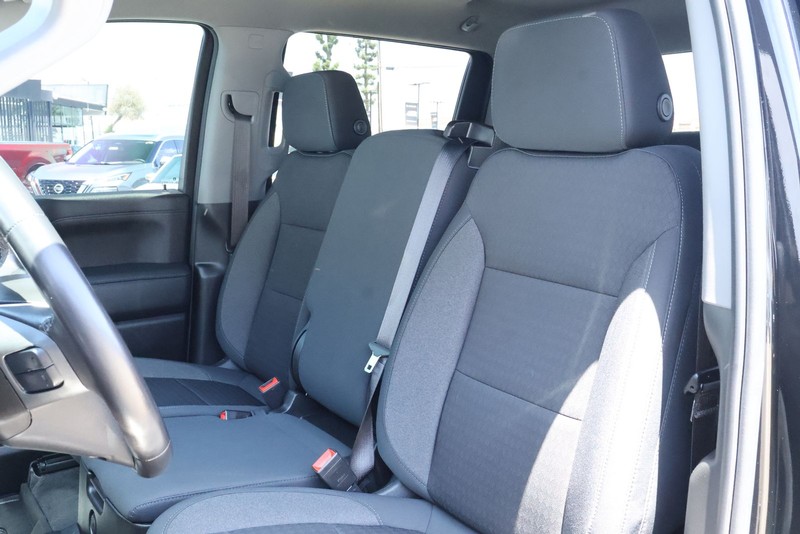 GMC Sierra 1500 Vehicle Full-screen Gallery Image 23