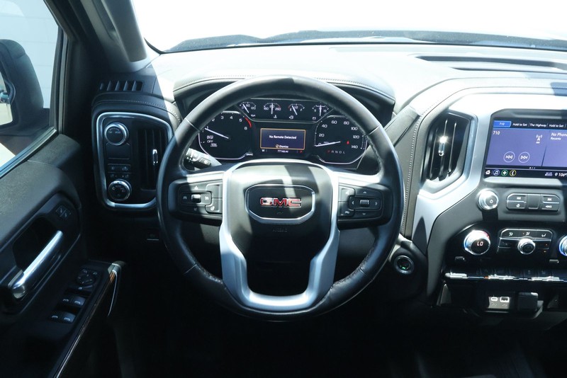 GMC Sierra 1500 Vehicle Full-screen Gallery Image 31